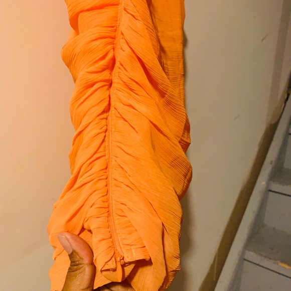 Top - Picture 4 of 4